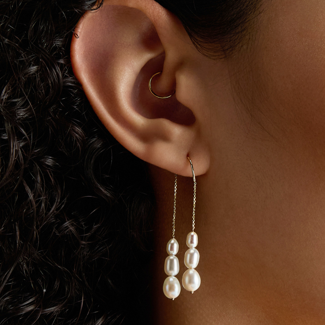 De Mira Waterfall Earrings, White