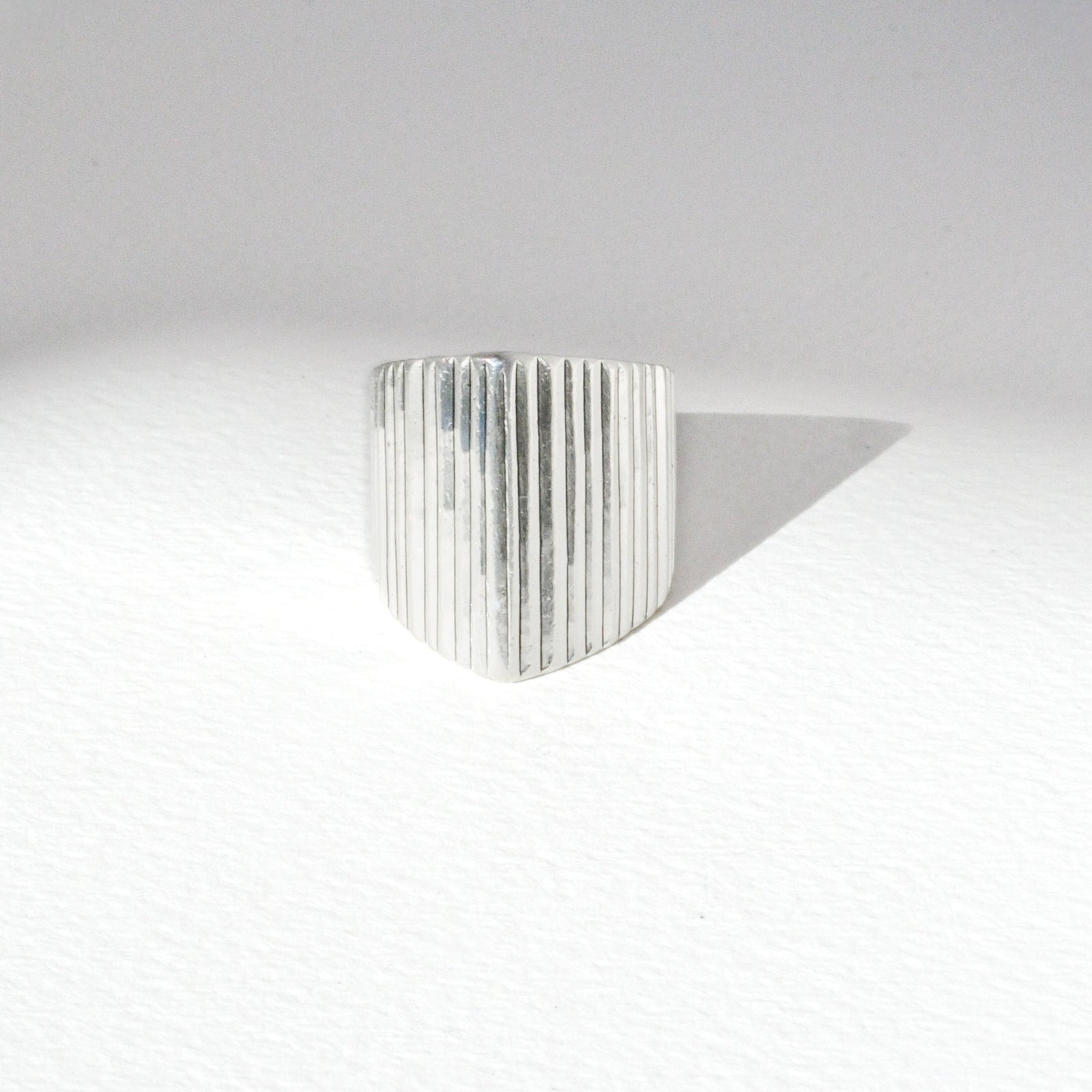 Vintage Modernist Column Ring