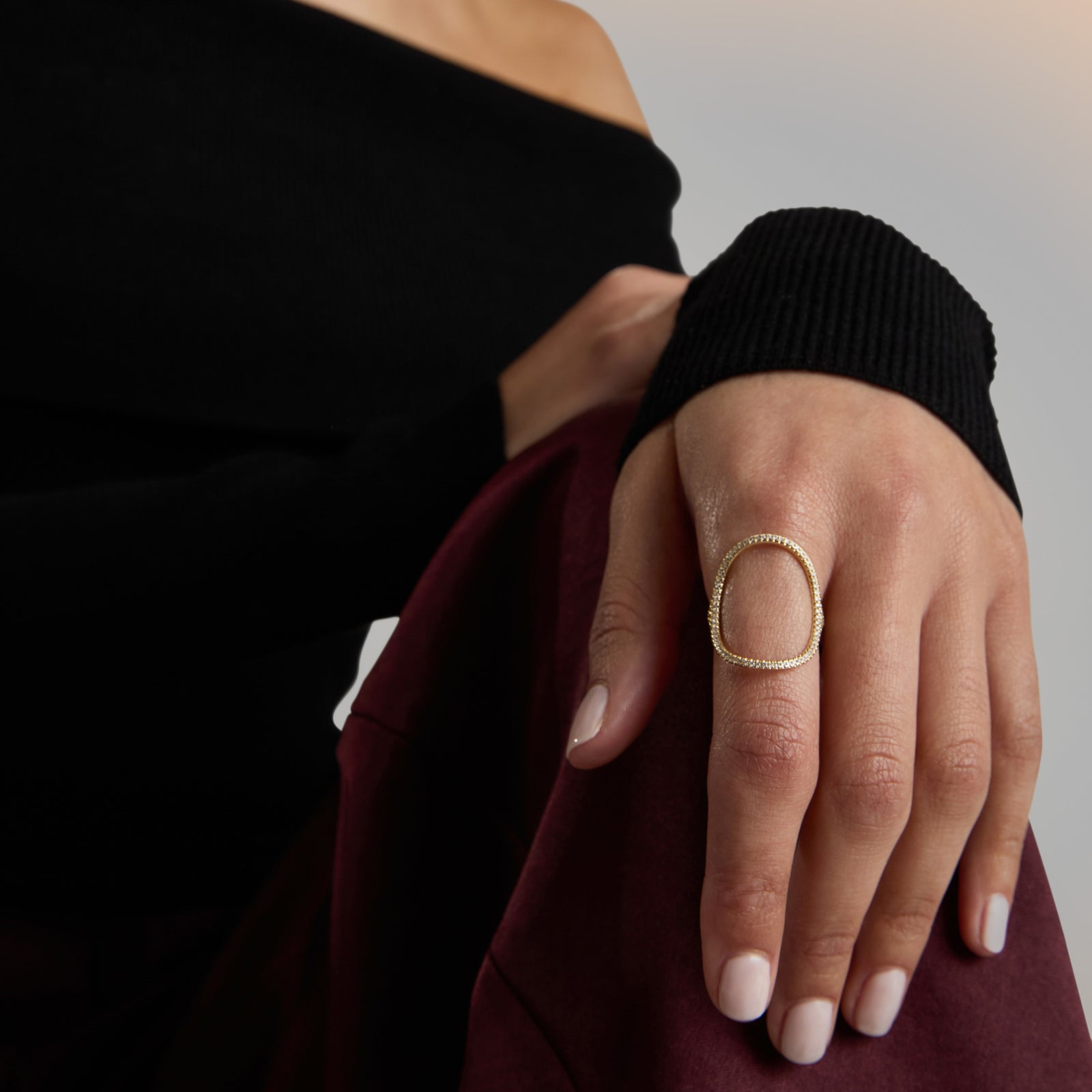 Pavé Continuity Ring™