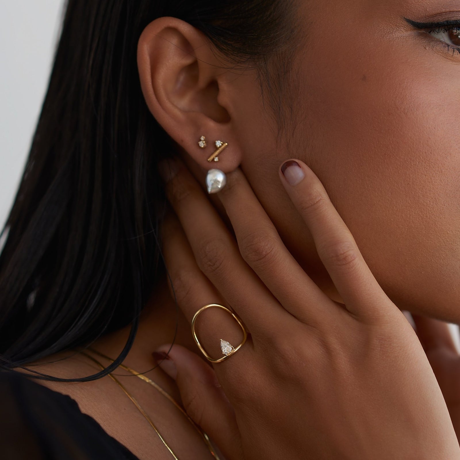 Pear Diamond Continuity Ring™