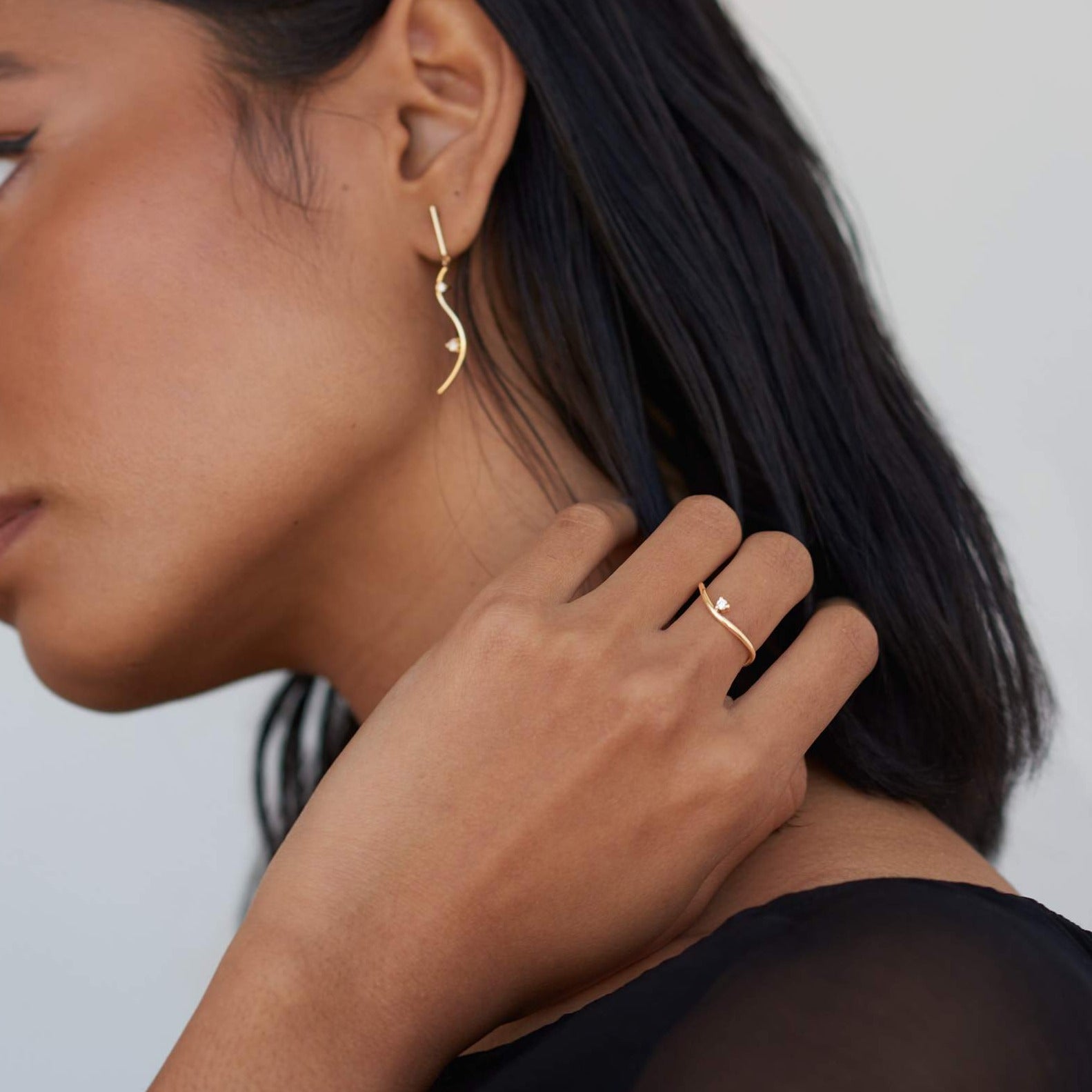 Diamond Ellipse Ring