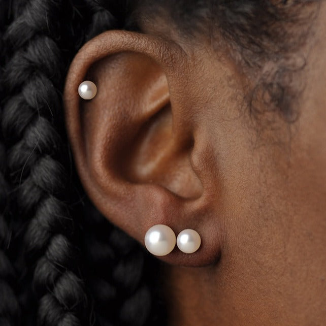 Essential Pearl Studs