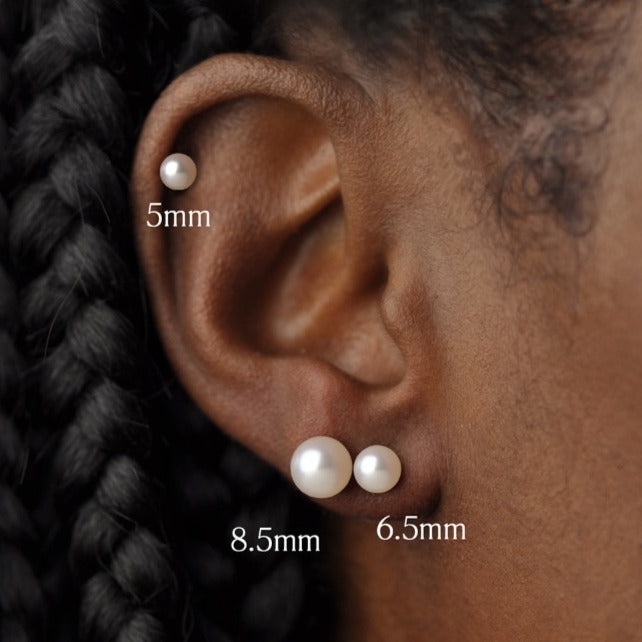 Essential Pearl Studs