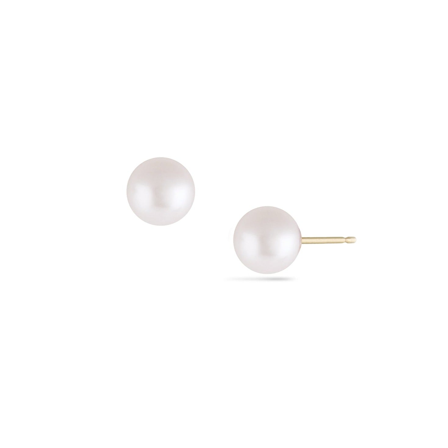 Essential Pearl Studs
