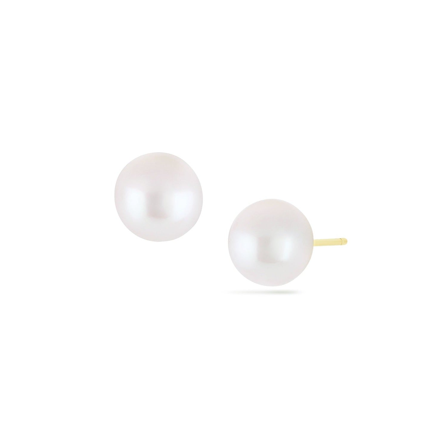 Essential Pearl Studs